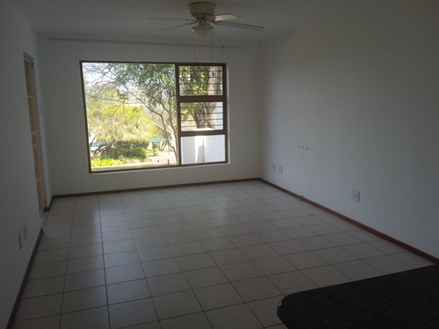 To Let 1 Bedroom Property for Rent in Kosmos North West